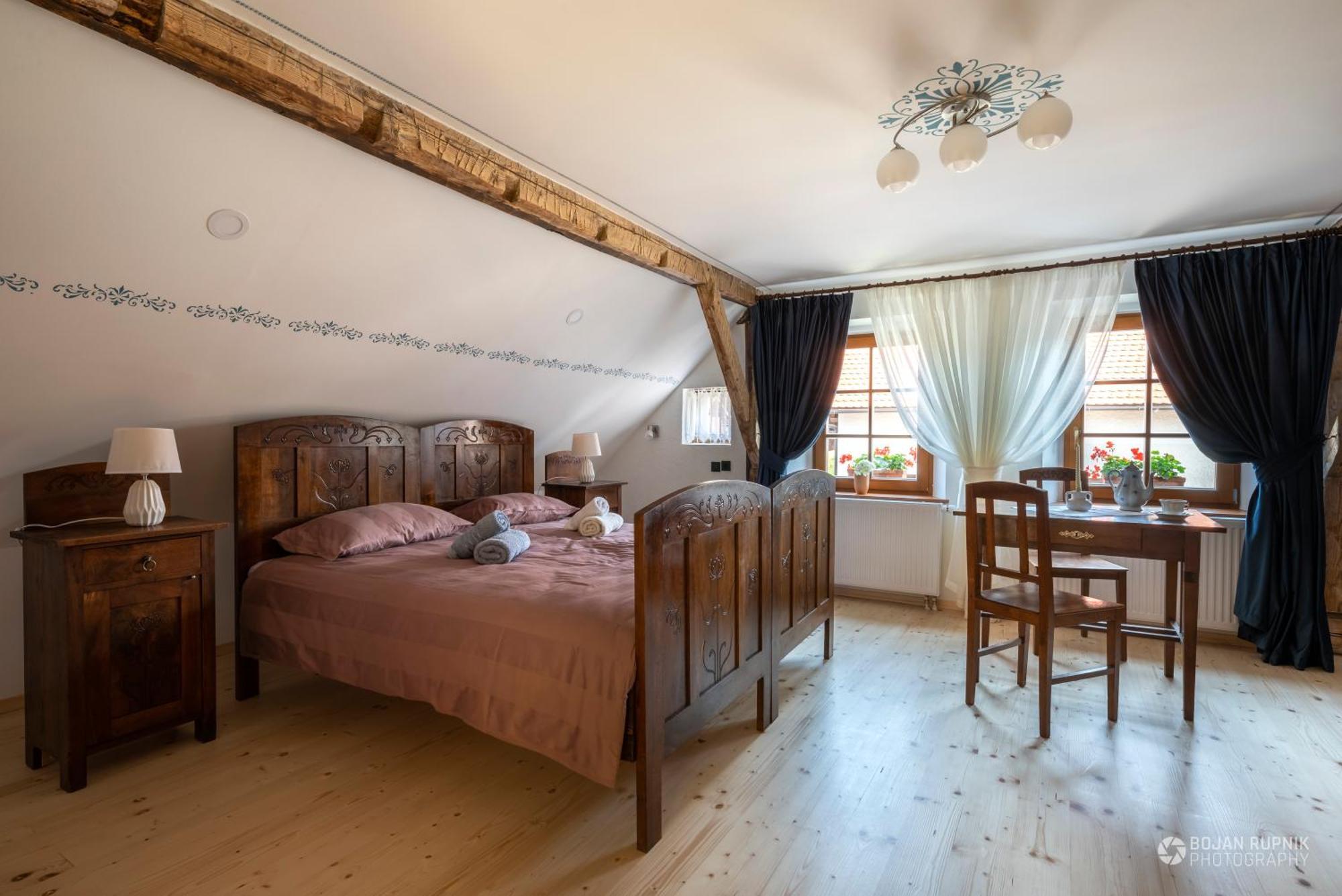 Notranjska Hisa - Traditional Country House, Close To The World Attraction Cerknica Lake Begunje pri Cerknici Luaran gambar